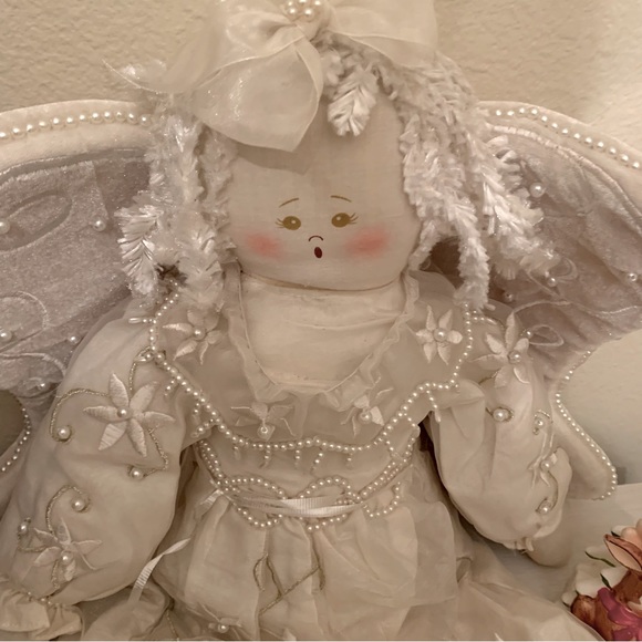Soft Sculpture Angel Doll Christmas - Picture 6 of 10